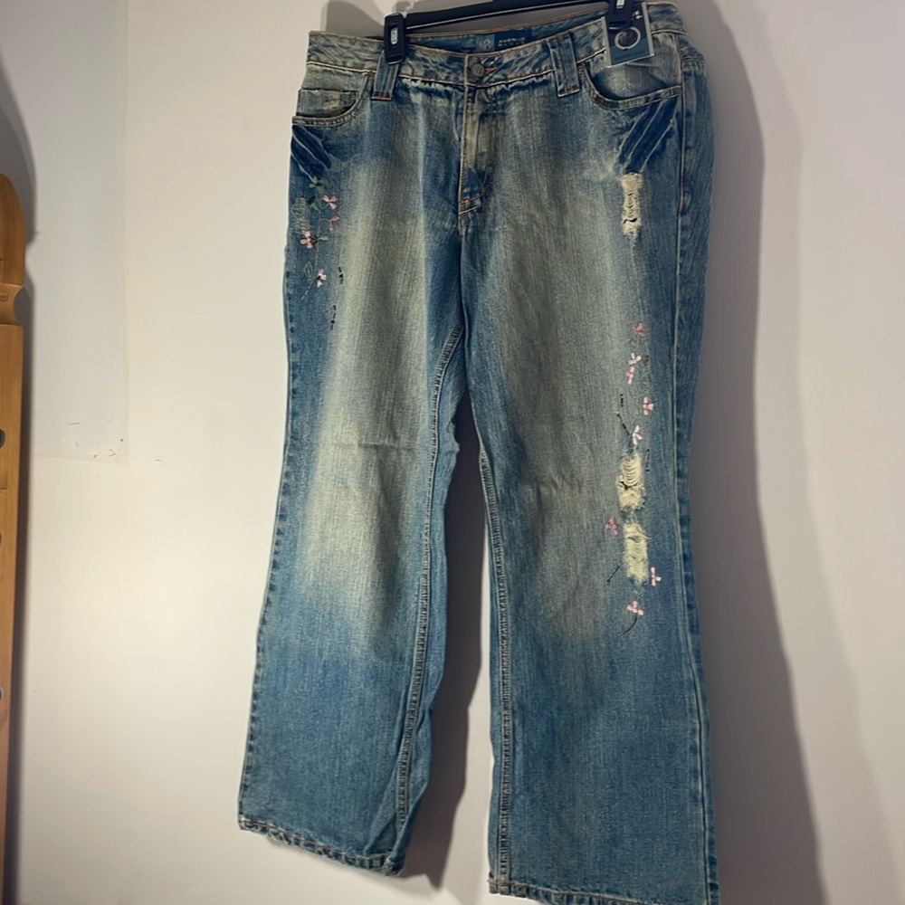 Avenue Blues size 16 very washed out look.